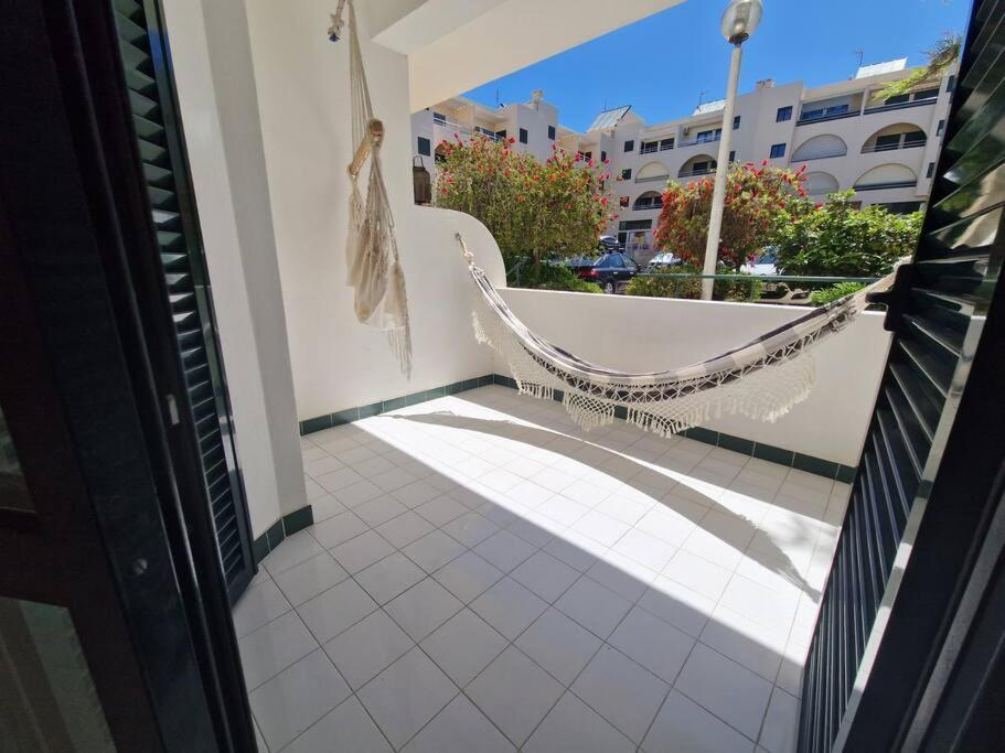 Charming Beachside Apartment- The Perfect Getaway! 알부페이라 외부 사진